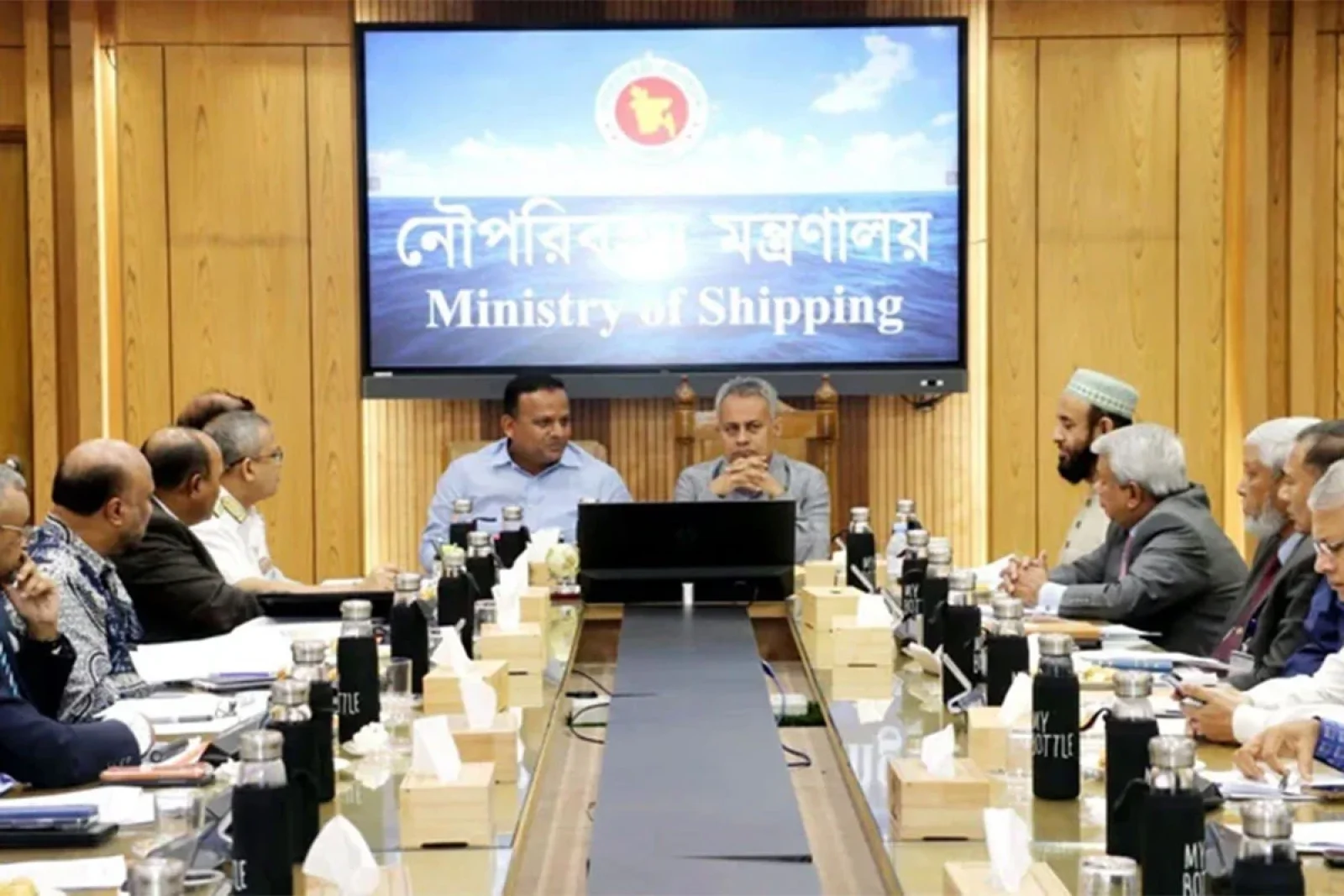 বাংলাদেশি নাবিকদের ভিসা জটিলতা দ্রুত সমাধানের নির্দেশ নৌপরিবহন মন্ত্রীর