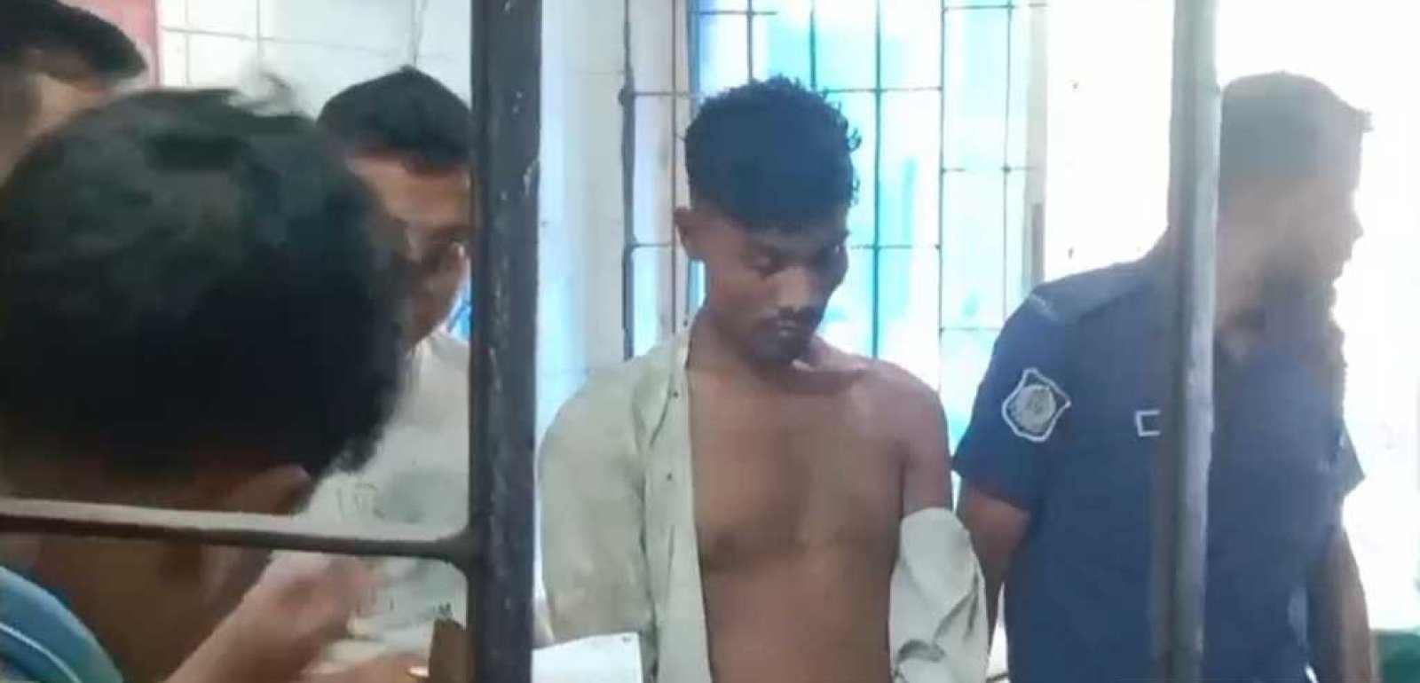 চাঁদা না পেয়ে রাজশাহীতে ছুরিকাঘাতে ব্যবসায়ীকে হত্যা