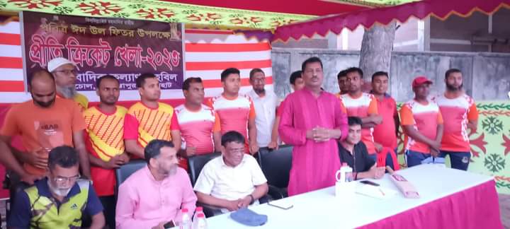 গোমস্তাপুরে সাংবাদিক কল্যাণ তহবিলের প্রীতি ক্রিকেট ম্যাচ