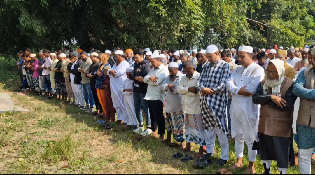 সময় টিভির সহযোগী প্রযোজক সজলের দাফন গোমস্তাপুরে সম্পন্ন