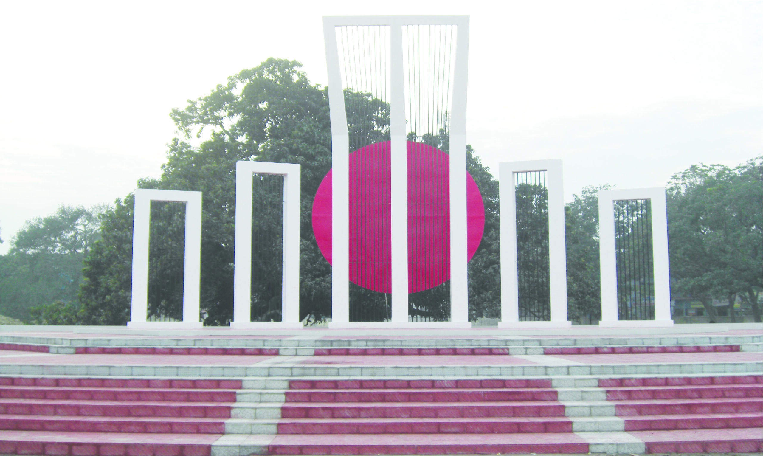 অমর একুশে পালনে চাঁপাইনবাবগঞ্জ জেলা প্রশাসনের বর্ণাঢ্য আয়োজন