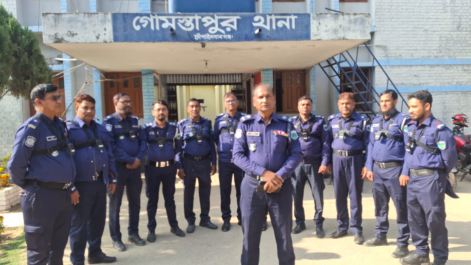 গোমস্তাপুরে ভোটকেন্দ্রে বডি ওর্ন ক্যামেরার বাস্তব ব্যবহার সম্পন্ন