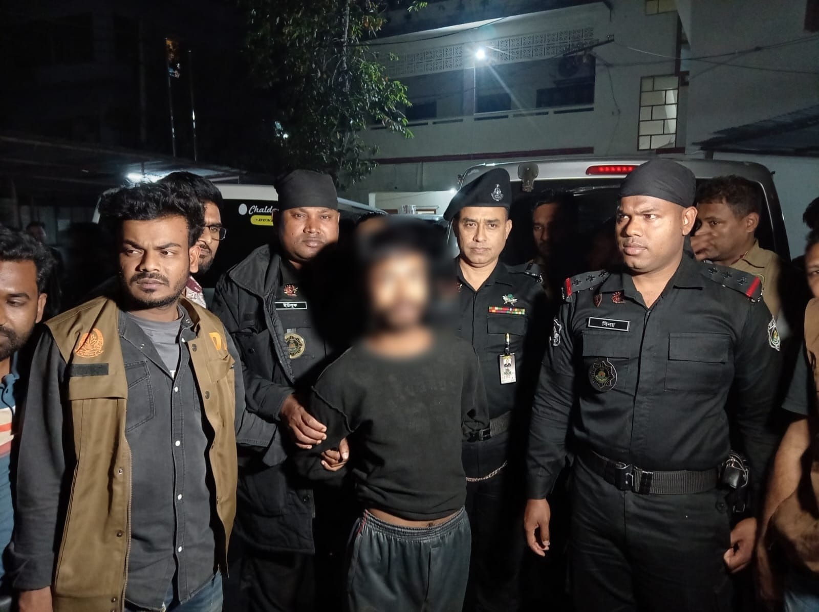 রাজশাহীতে চাঞ্চল্যকর সাব্বির হত্যাকান্ডের প্রধান আসামি জাসন গ্রেফতার