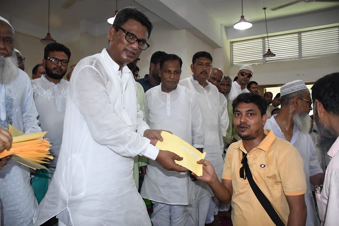 জয়পুরহাটে দোয়া মাহফিল এবং উন্নয়ন বিষয়ক মতবিনিময় সভায় হুইপ স্বপন