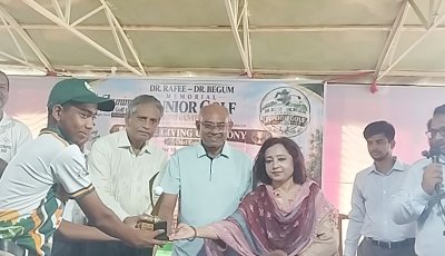 নড়াগাতীতে জুনিয়র গলফ টুর্নামেন্টের পুরস্কার ও গাছের চারা বিতরণ