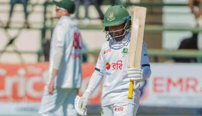 হারারে টেস্টে জিম্বাবুয়ের বড় লিড, বাংলাদেশকে হারের চোখ রাঙানি