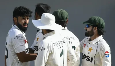 বাংলাদেশসহ বিদেশের মাটিতে টানা ৮ টেস্টে হার পাকিস্তানের