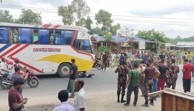 পত্নীতলায় সড়ক দুর্ঘটনায় মোটরসাইকেল আরোহী নিহত
