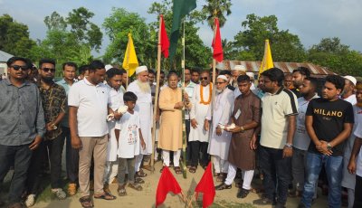 সিংড়ায় এ্যাড. মুন্টু ও শামীম স্মরণে ফুটবল টুর্নামেন্টের উদ্বোধন