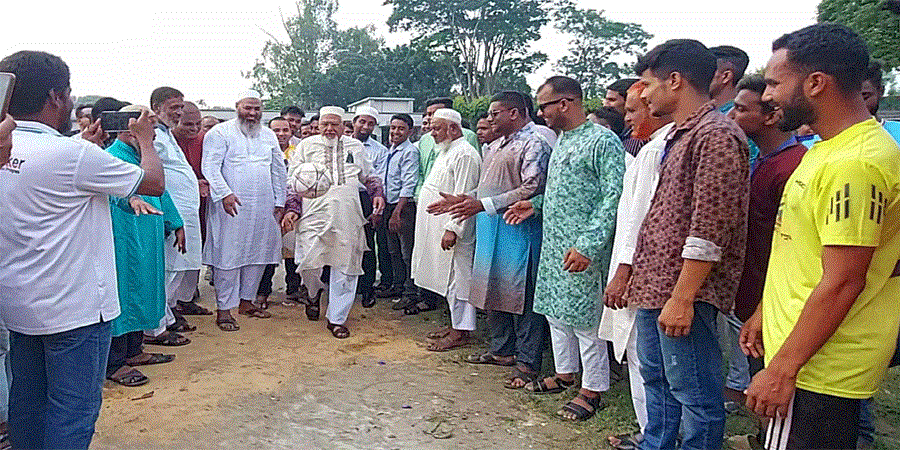 ইসলামপুরে শেখ রাসেল স্মৃতি ফুটবল টূর্ণামেন্ট উদ্বোধন