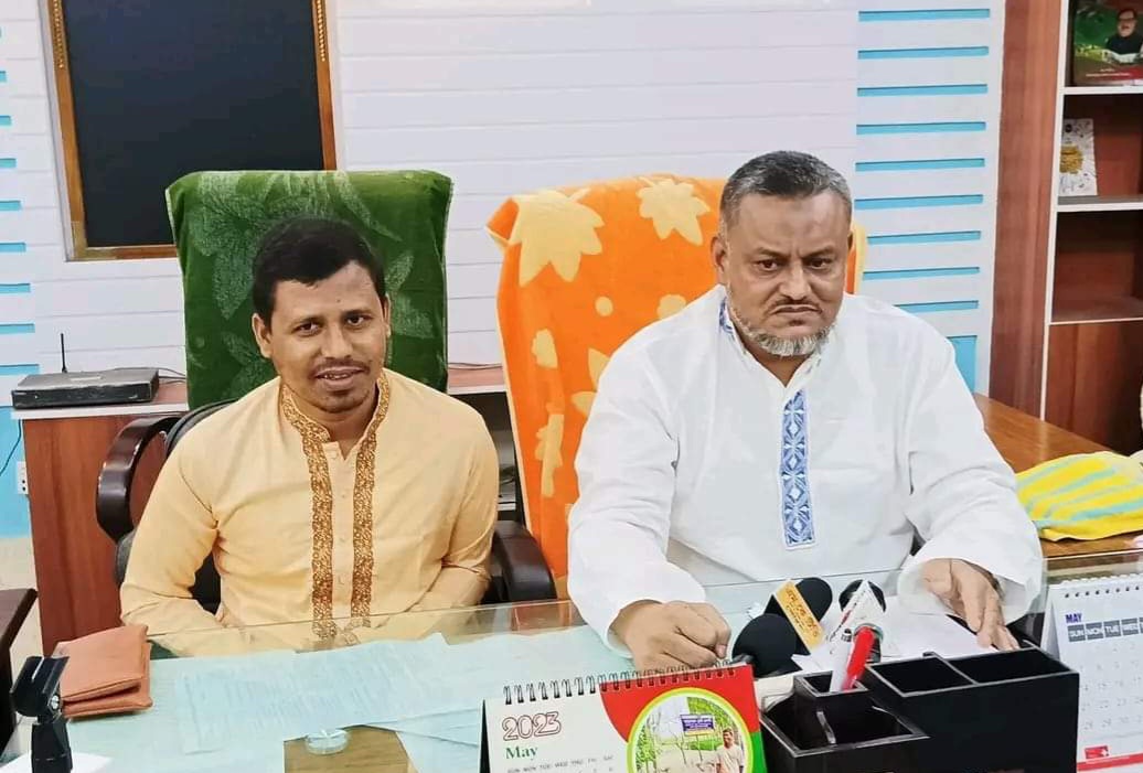 পোরশা উপজেলা চেয়ারম্যান মঞ্জুর মোরশেদ এর ৪ বছর পূর্তি