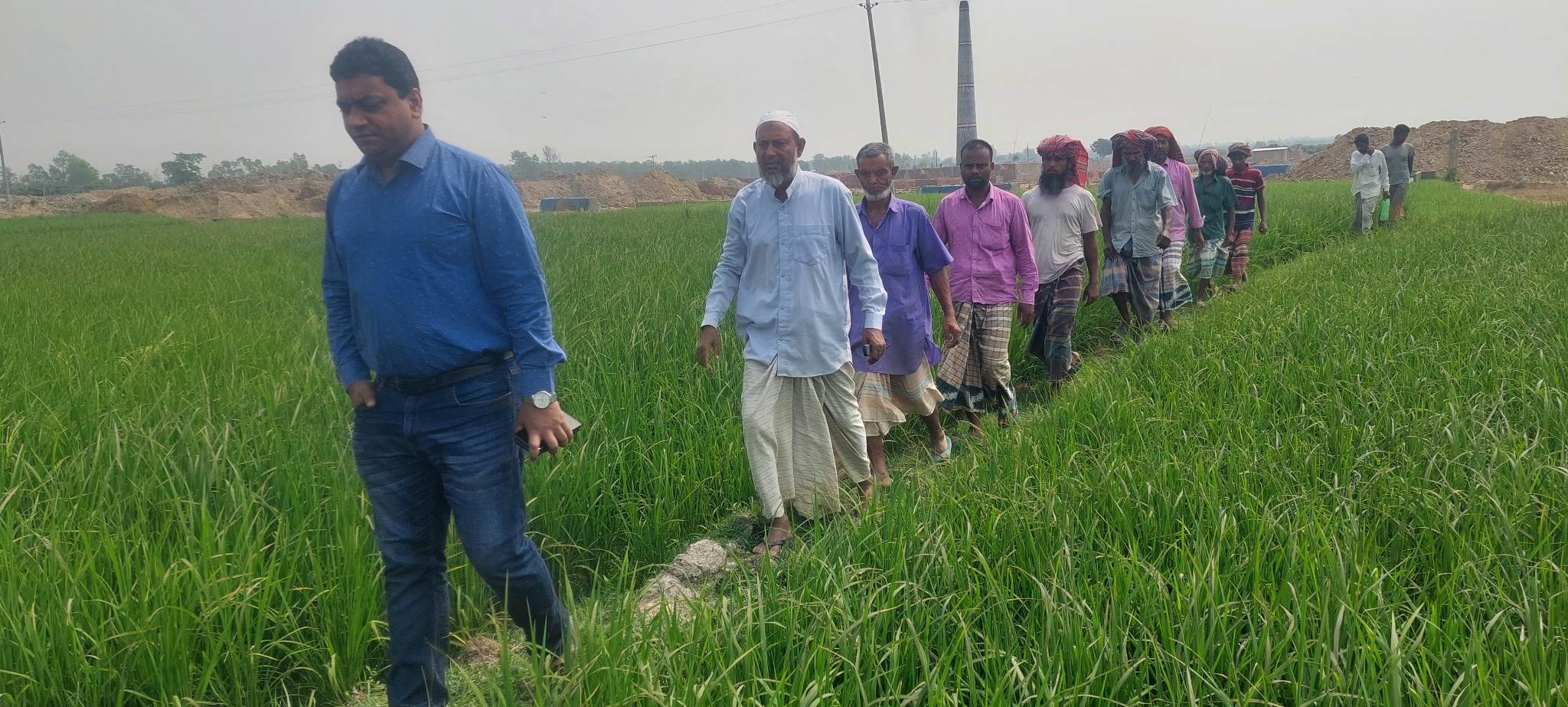 তীব্র তাপদাহে পানি সংকট ও লোড শেডিং এ পোরশায় বোরোসহ জনজীবন বিপর্যস্থ