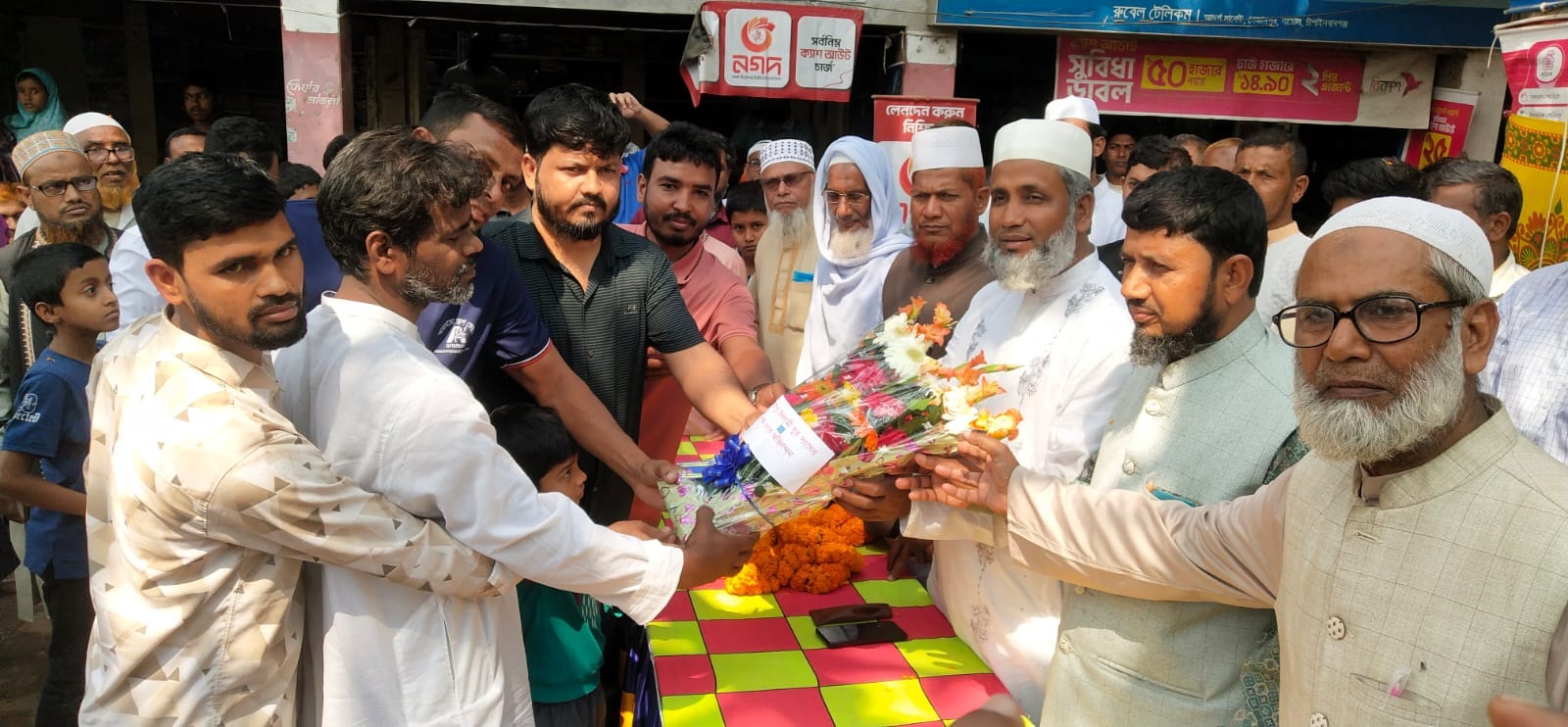 নাচোলে নব-নির্বাচিত সংসদ সদস্যকে গণসংবর্ধনা প্রদান