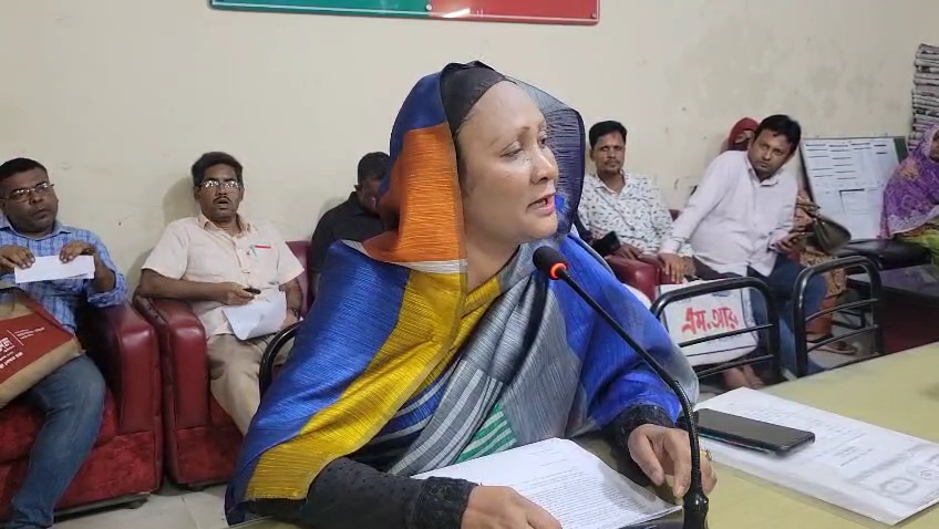 বগুড়ায় আওয়ামী দোসরের বিরুদ্ধে ইটভাটা ব্যবসায়ীর সংবাদ সম্মেলন