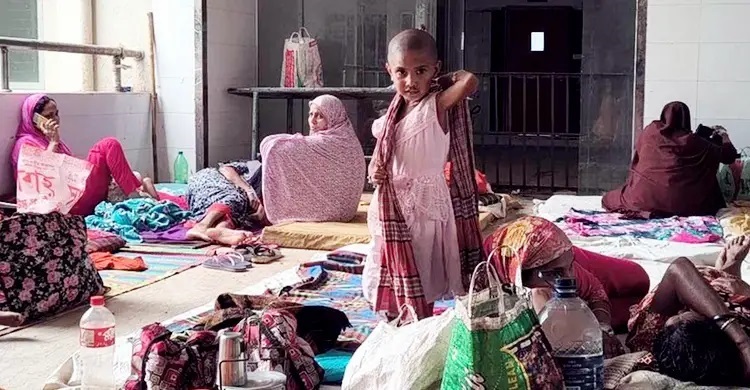নাটোরে হামে আক্রান্ত ৪২ শিশু হাসপাতালে ॥ বর্তমানে ভর্তি ৫ জন