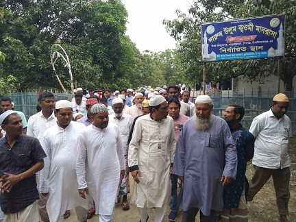 শিবগঞ্জে আওয়ামীলীগ নেতা নাজমুল হকের গণসংযোগ