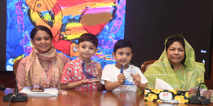 পরবর্তী প্রজন্মের মধ্যে পরিবেশগত মূল্যবোধ গড়ে তোলার সময় এখনই-পরিবেশ উপদেষ্টা