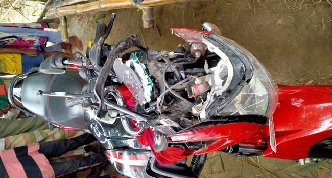 ব্যাগে ফেন্সিডিল-ট্রাকের ধাক্কায় মোটরসাইকেল আরোহীর মৃত্যু