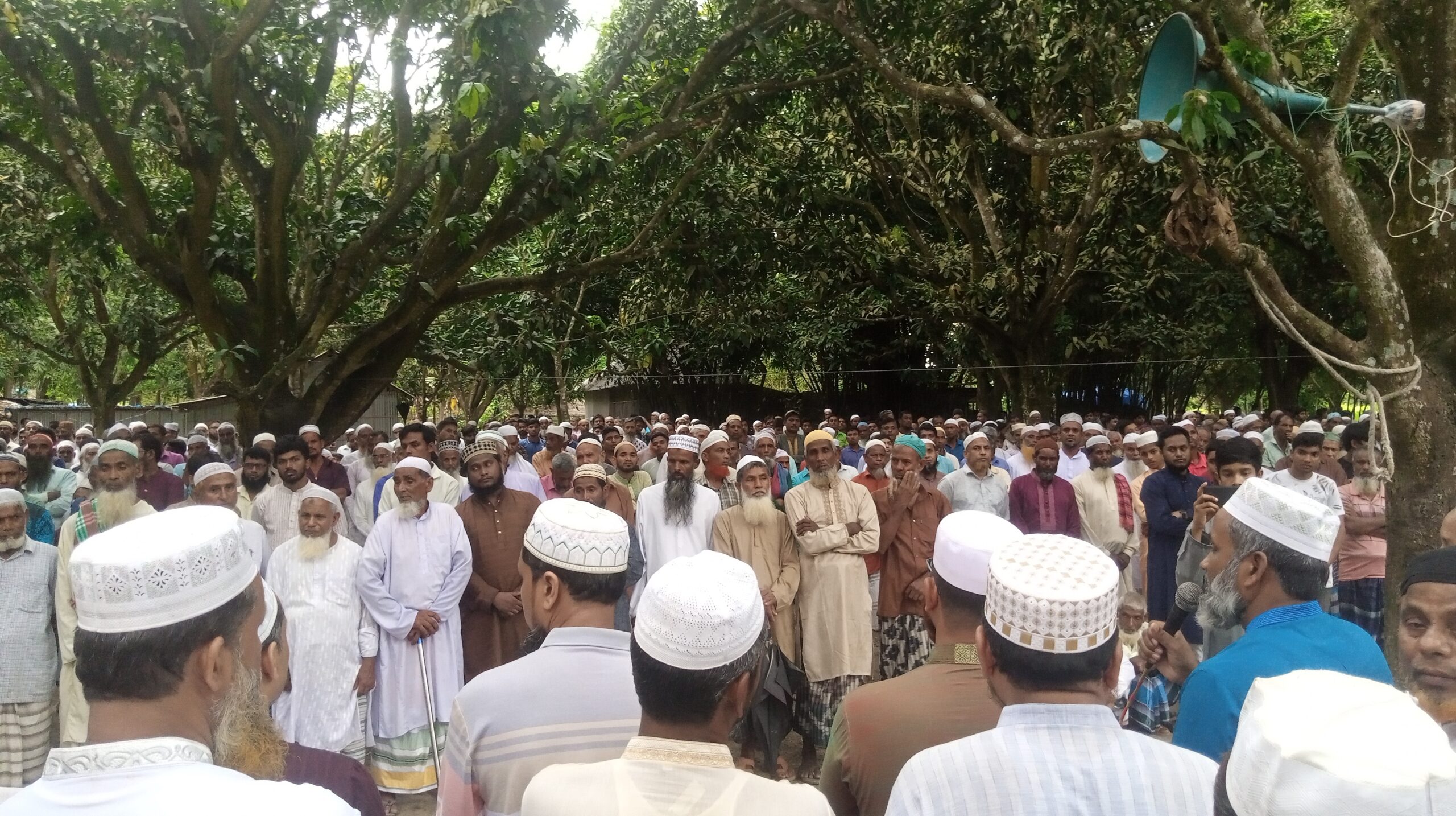 গোমস্তাপুরে জামায়াত নেতা সাইদুর রহমান মাস্টারের দাফন সম্পন্ন