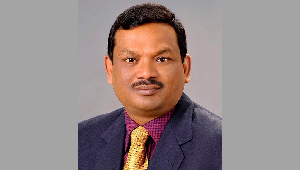 লালমনিরহাট জেলা পরিষদের প্রশাসক বিএনপি নেতা মমিনুল হক