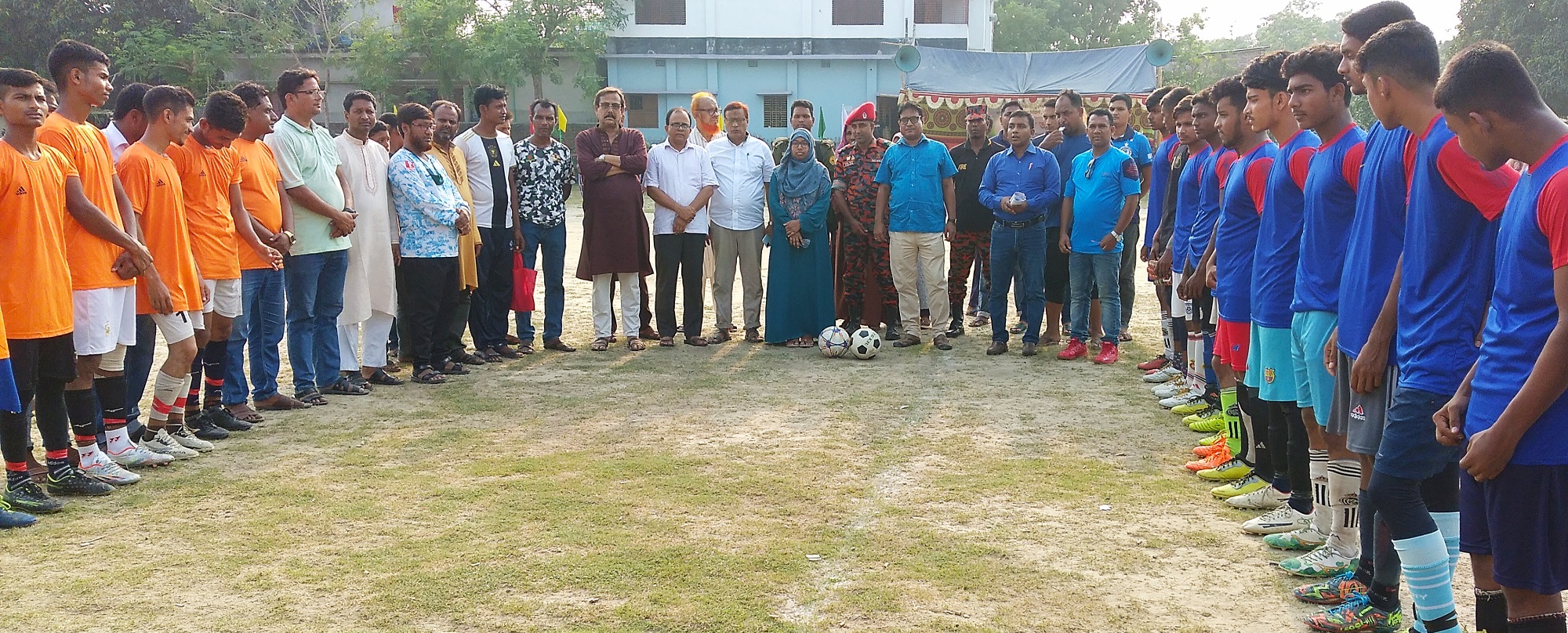 ভোলাহাটে বঙ্গবন্ধু জাতীয় গোল্ডকাপ ফুটবল টূর্ণামেন্টের ফাইনাল
